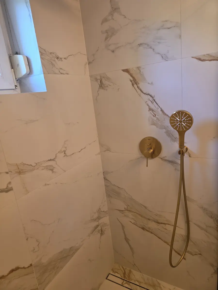Realizace obkladů a dlažby 5