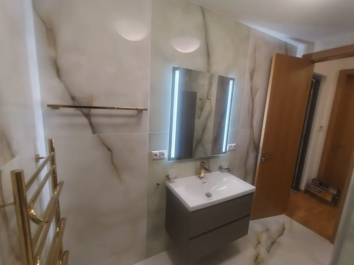 Realizace obkladů a dlažby 8